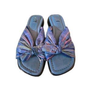 Stylish Blue Women's Sandals with Bow Accent